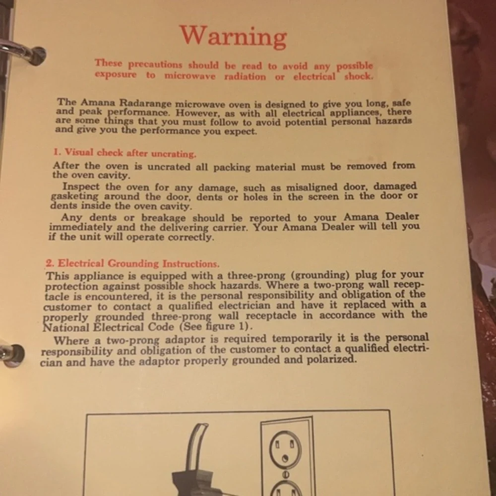 Amana Radarange Microwave Oven Cooking Guide Book‎ 1972 Vintage White